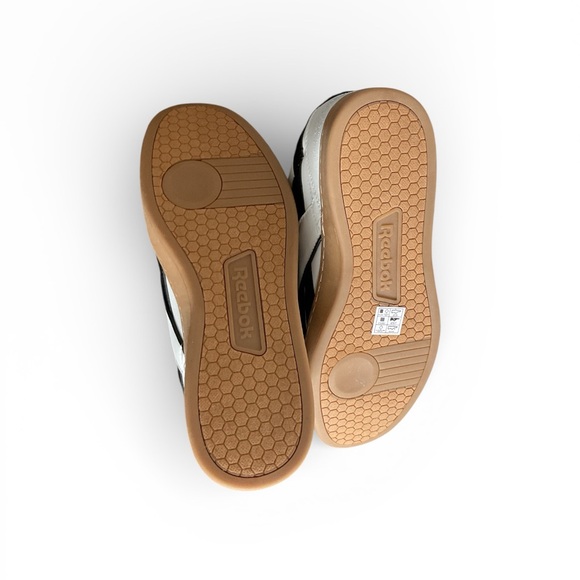 NWOT Reebok Classic White and Black Mens Sneakers size 12 - Picture 6 of 7